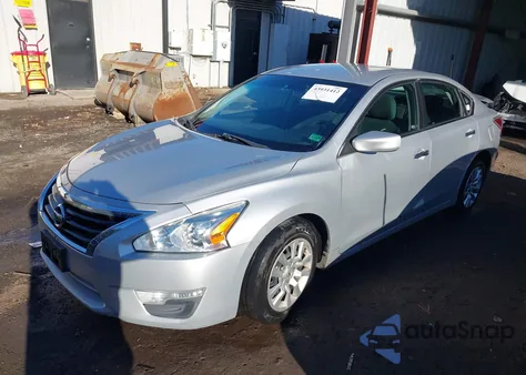 2015 Nissan Altima 2.5/2.5 S/2.5 Sl/2.5 Sv из США, поврежденный, VIN 1N4AL3AP8FC164408